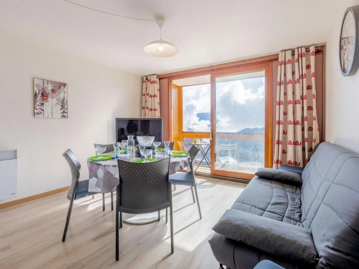 Apartment Soyouz Vanguard-91 By Interhome Le Corbier