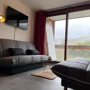 Studio 4 Personnes Avec Balcon Plein Sud Le Corbier